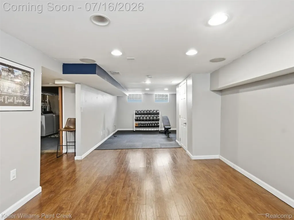 2215 N Connecticut Avenue Royal Oak City MI 48073