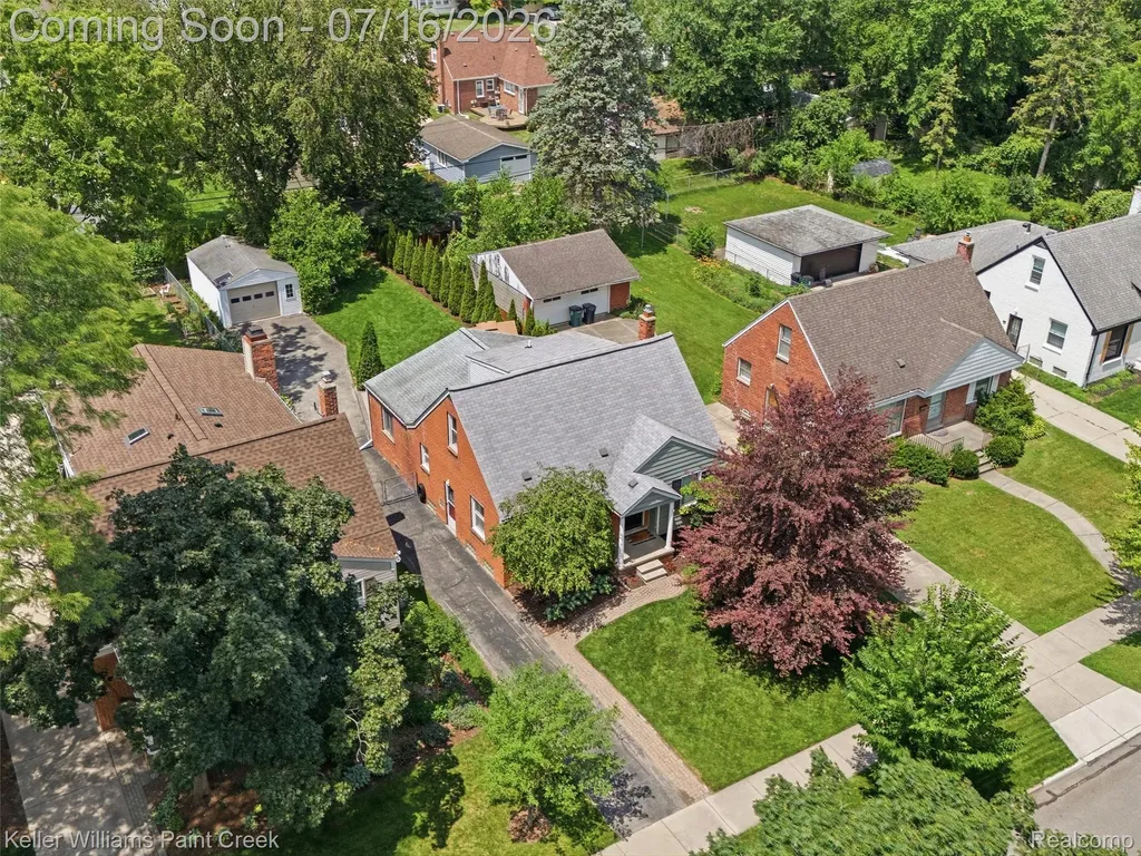 2215 N Connecticut Avenue Royal Oak City MI 48073