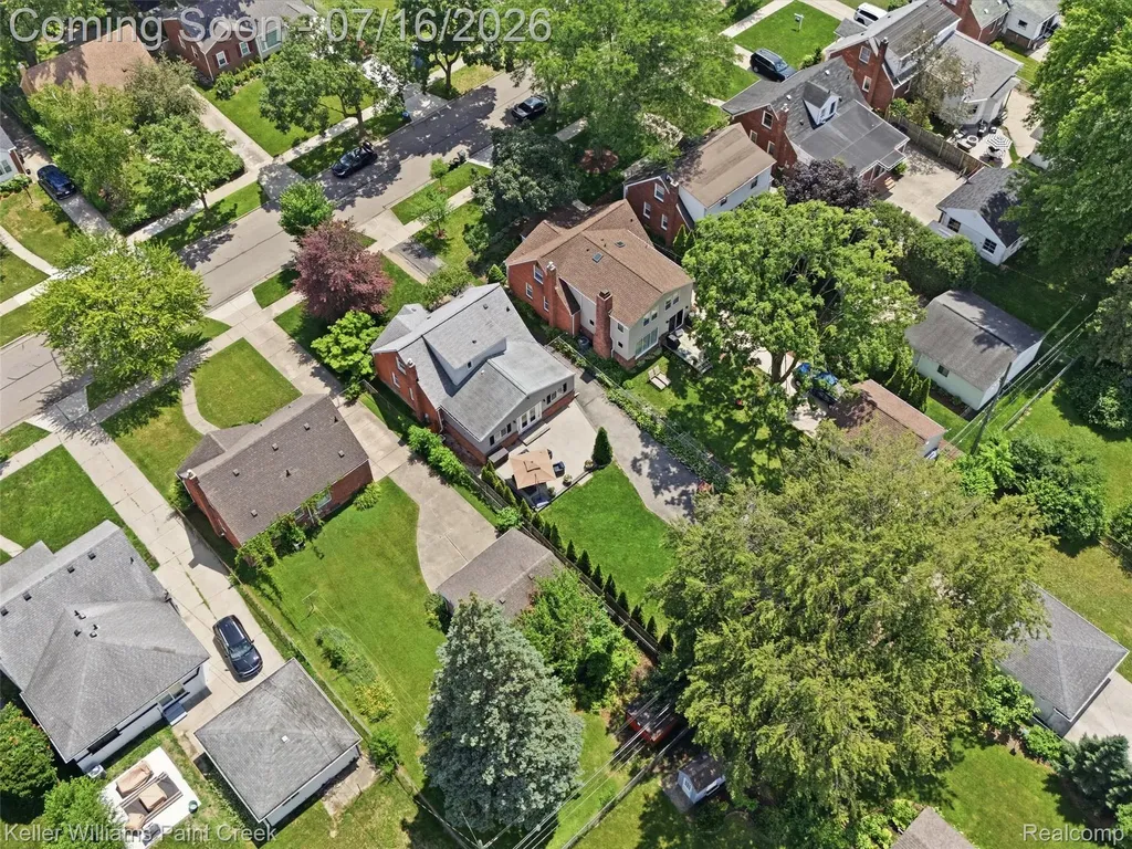 2215 N Connecticut Avenue Royal Oak City MI 48073