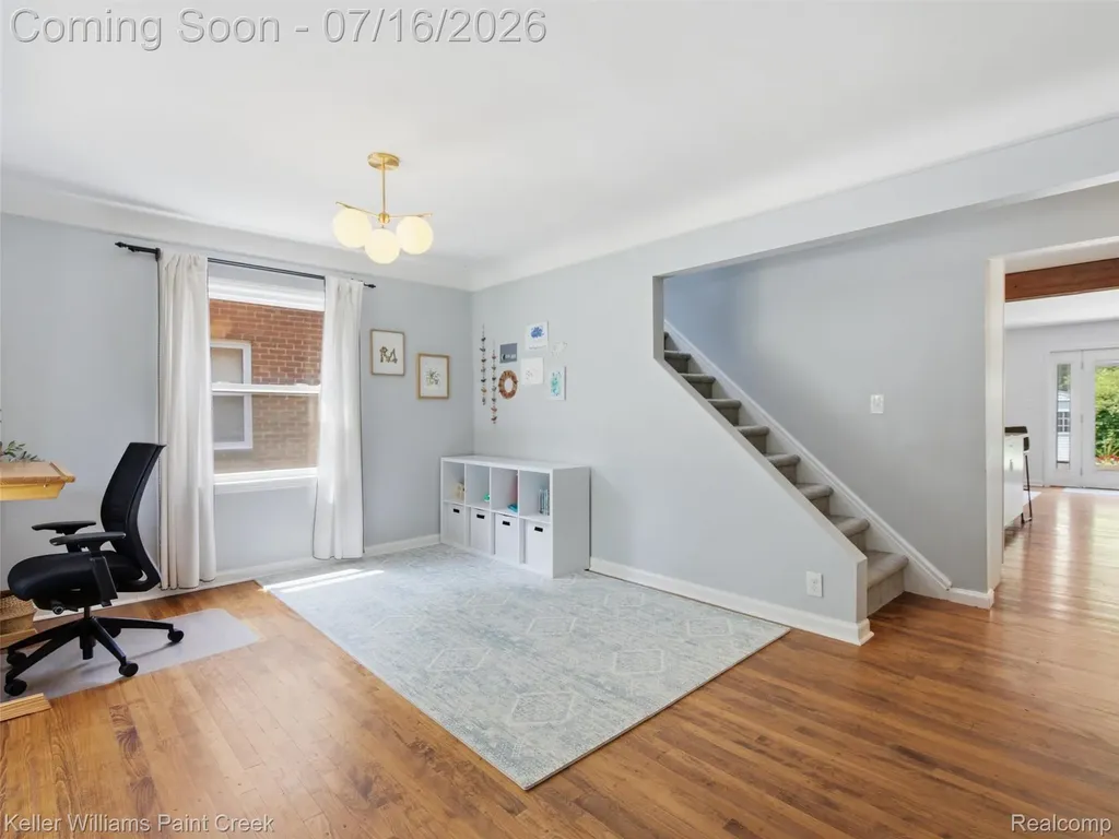 2215 N Connecticut Avenue Royal Oak City MI 48073
