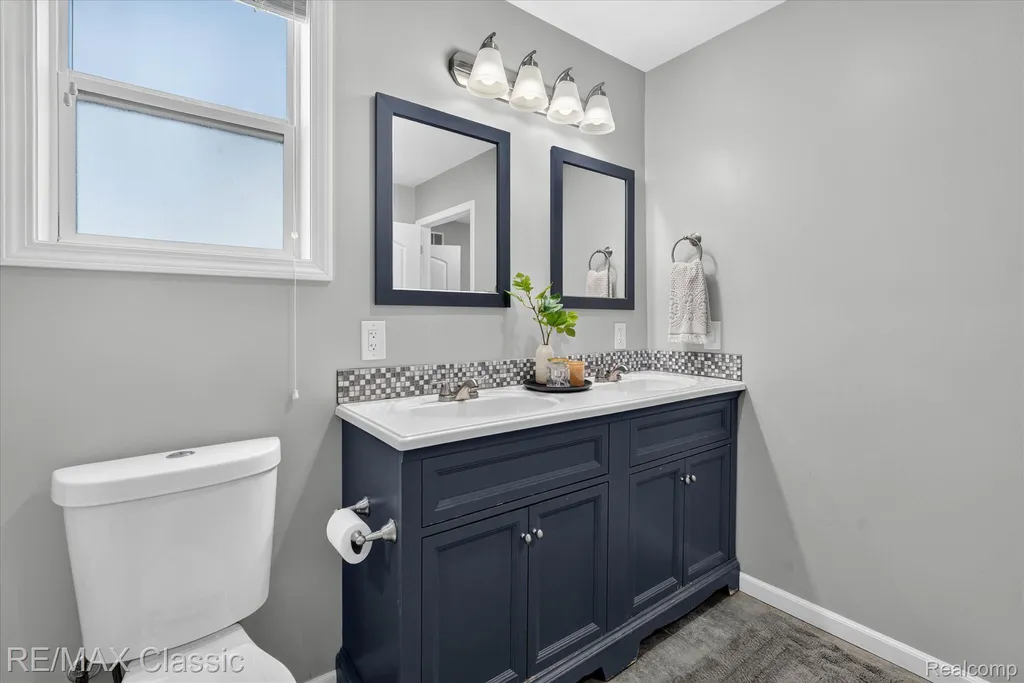 3205 N Milford Road Highland Charter Township MI 48357