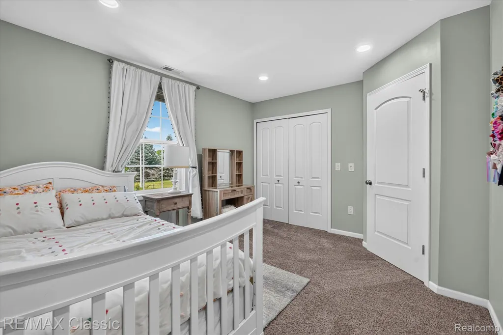 3205 N Milford Road Highland Charter Township MI 48357