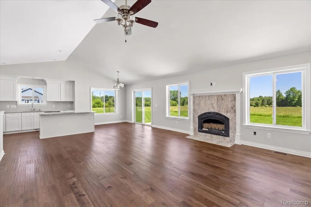 15175 Worden Road Groveland Township MI 48442