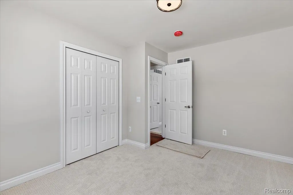 15175 Worden Road Groveland Township MI 48442