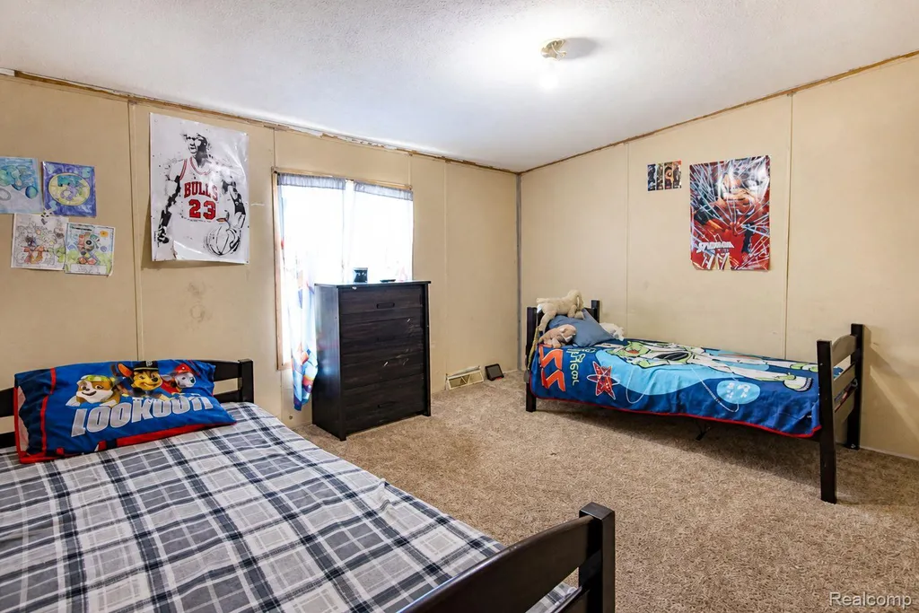 9159 Greentree Drive Berlin Charter Township MI 48166