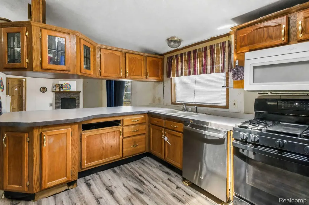 9159 Greentree Drive Berlin Charter Township MI 48166