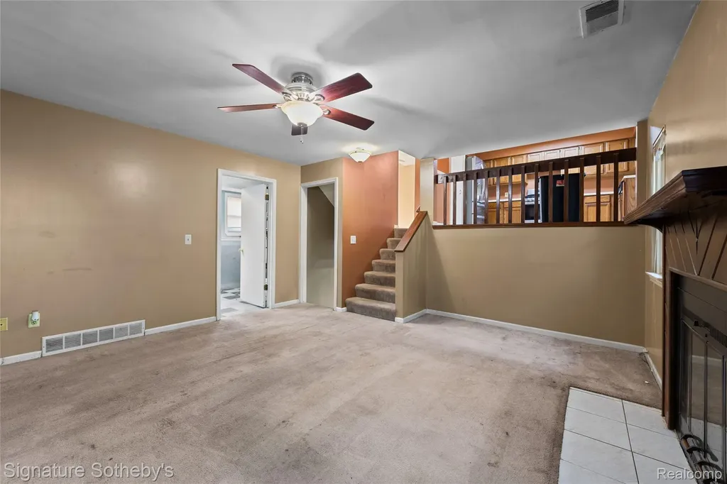 1312 Merry Road Waterford Charter Township MI 48328