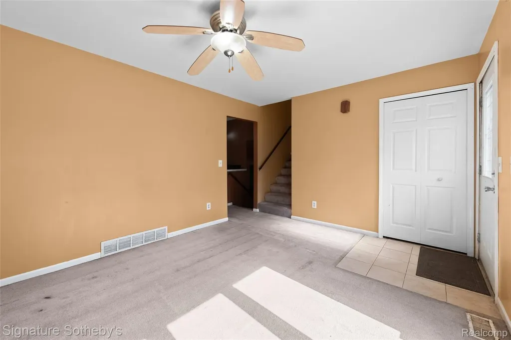 1312 Merry Road Waterford Charter Township MI 48328