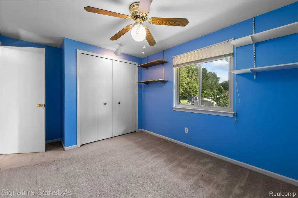 1312 Merry Road Waterford Charter Township MI 48328