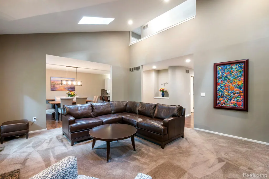 5775 Eastman Boulevard West Bloomfield Charter Township MI 48323