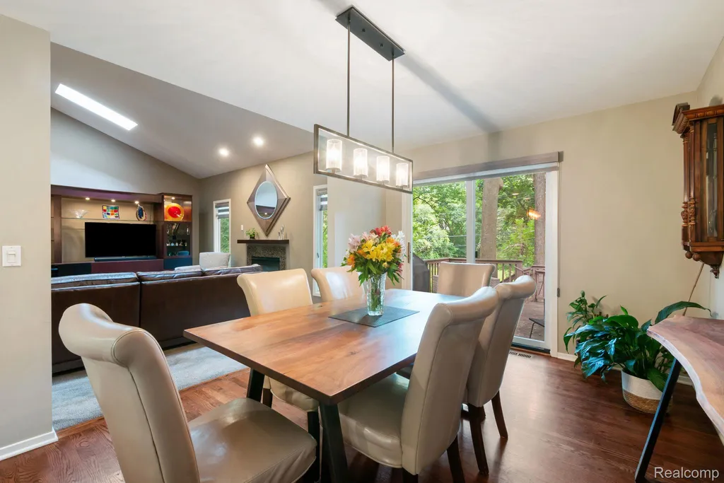 5775 Eastman Boulevard West Bloomfield Charter Township MI 48323
