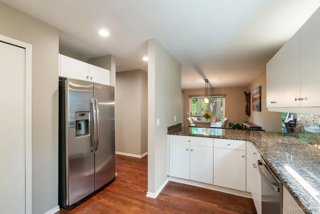 5775 Eastman Boulevard West Bloomfield Charter Township MI 48323