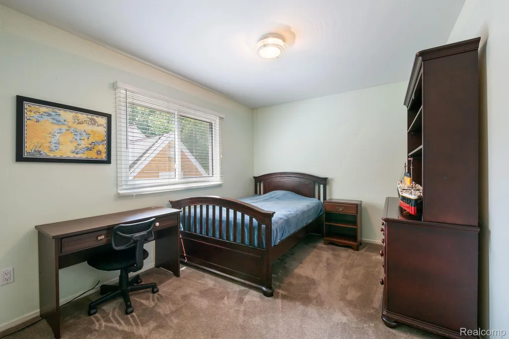 5775 Eastman Boulevard West Bloomfield Charter Township MI 48323