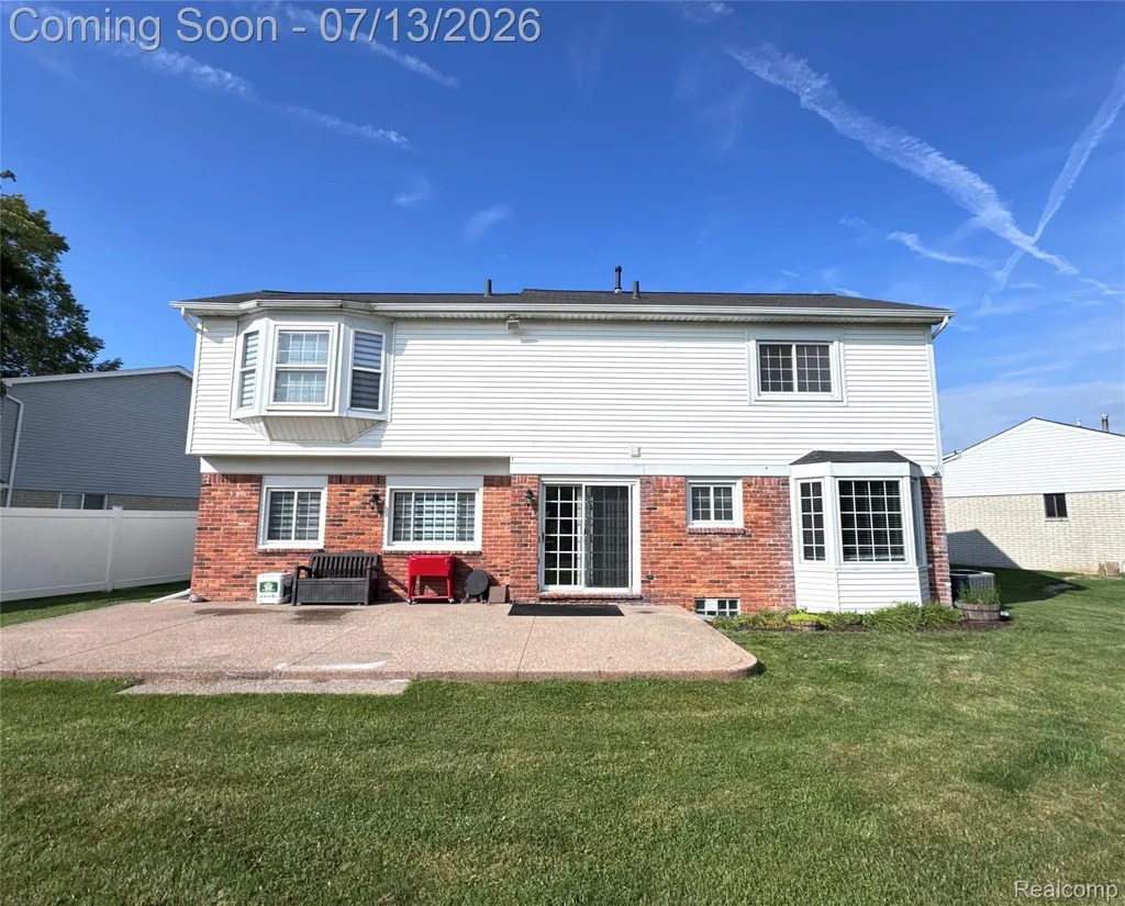 35601 Ashford Drive Sterling Heights City MI 48312
