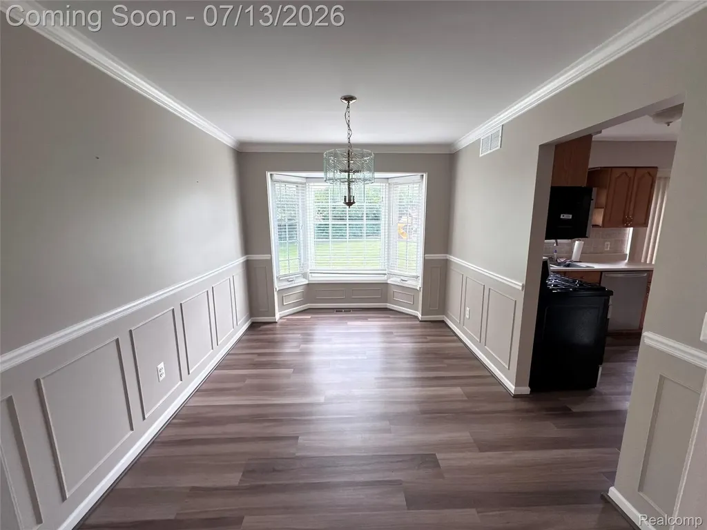 35601 Ashford Drive Sterling Heights City MI 48312
