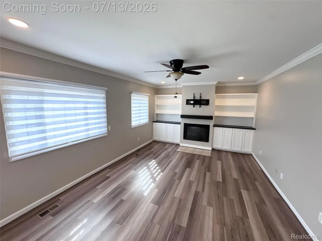 35601 Ashford Drive Sterling Heights City MI 48312