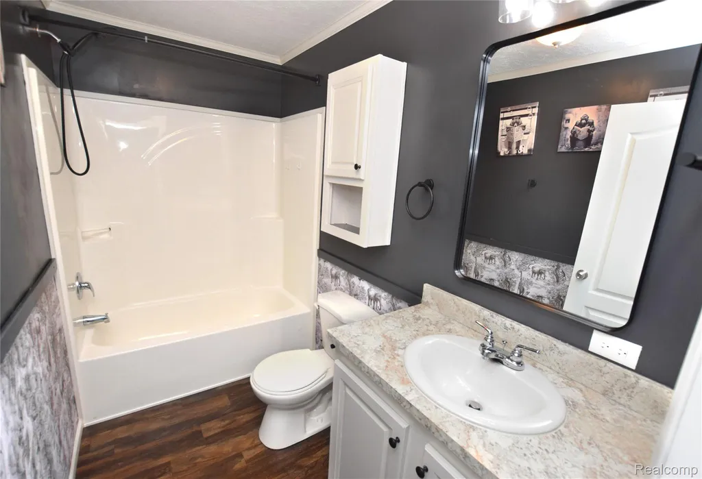 148 Pheasant Lane Grand Blanc Charter Township MI 48439