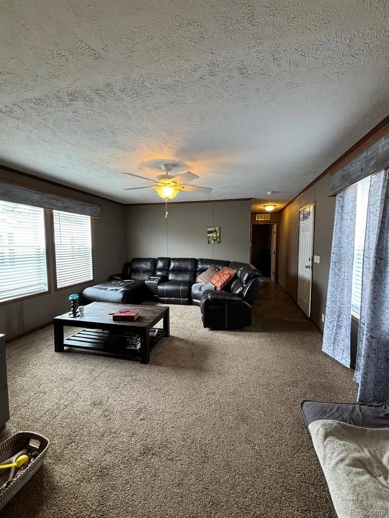 220 Pheasant Lane Grand Blanc Charter Township MI 48439