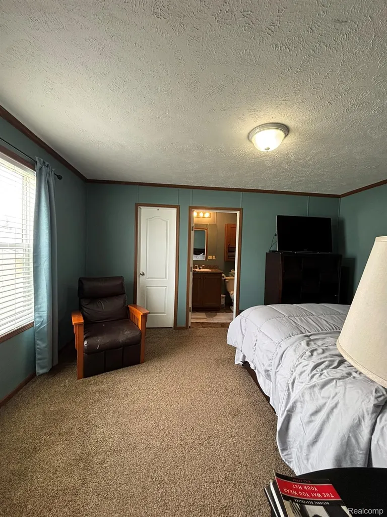 220 Pheasant Lane Grand Blanc Charter Township MI 48439