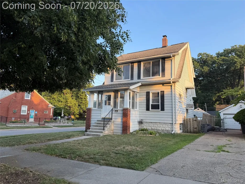 1003 Emwill Street Ferndale City MI 48220