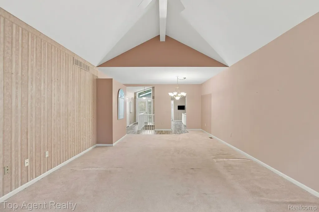 48659 Sundance Court Shelby Charter Township MI 48315