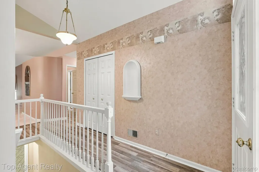 48659 Sundance Court Shelby Charter Township MI 48315