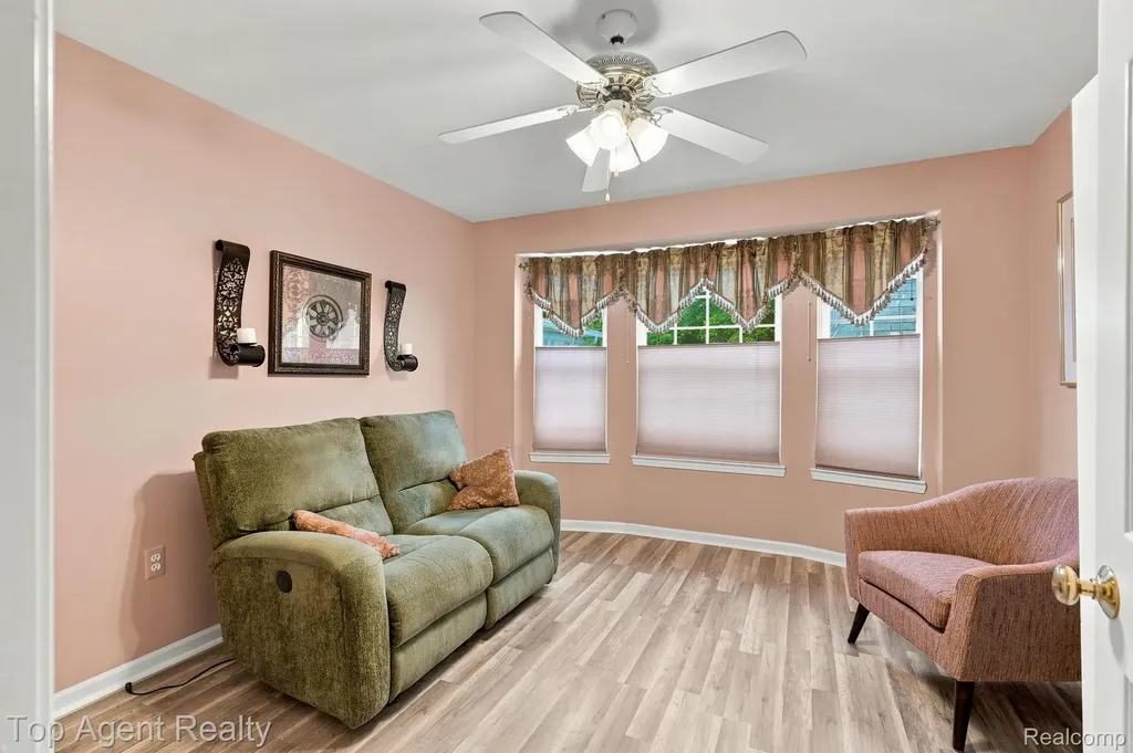48659 Sundance Court Shelby Charter Township MI 48315