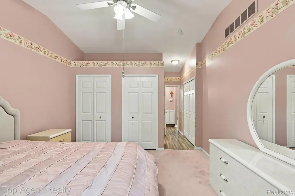 48659 Sundance Court Shelby Charter Township MI 48315