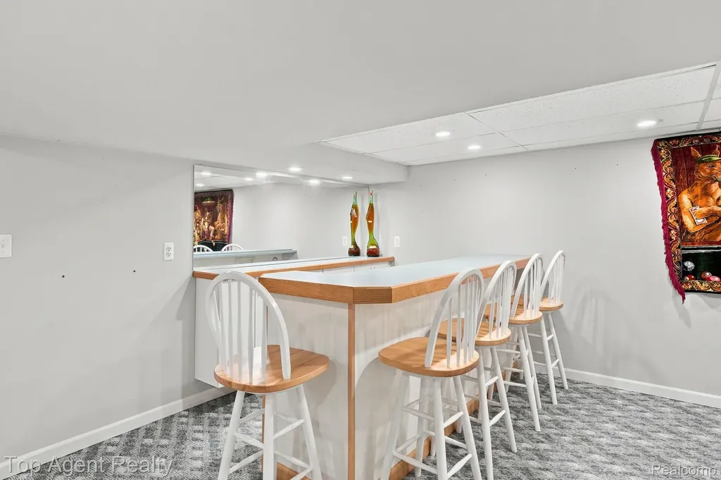 48659 Sundance Court Shelby Charter Township MI 48315