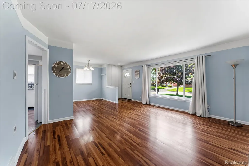 32628 Bertram Drive Westland City MI 48185
