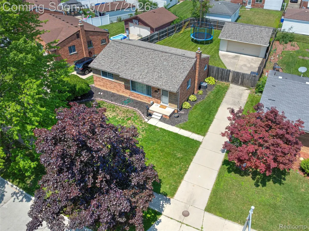 32628 Bertram Drive Westland City MI 48185