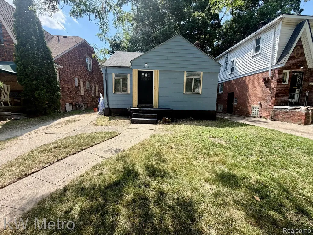 15755 Stansbury Street Detroit City MI 48227
