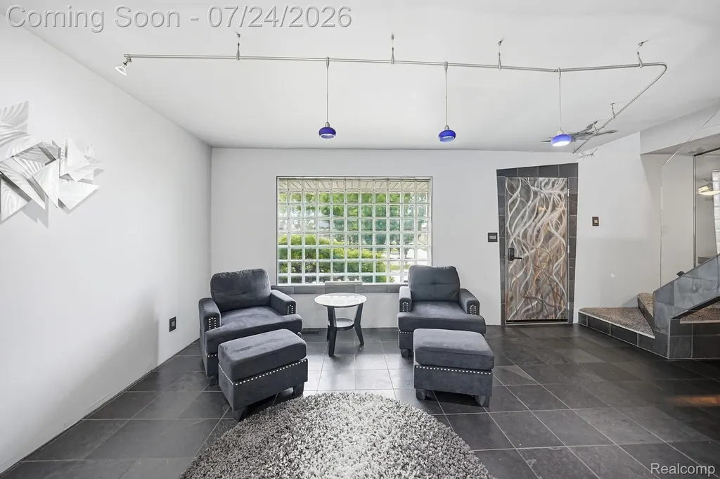 11957 Canterbury Drive Sterling Heights City MI 48312