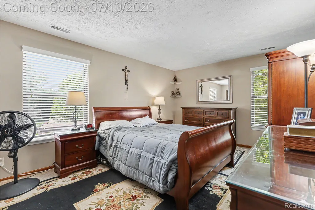61154 Greenwood Drive South Lyon City MI 48178