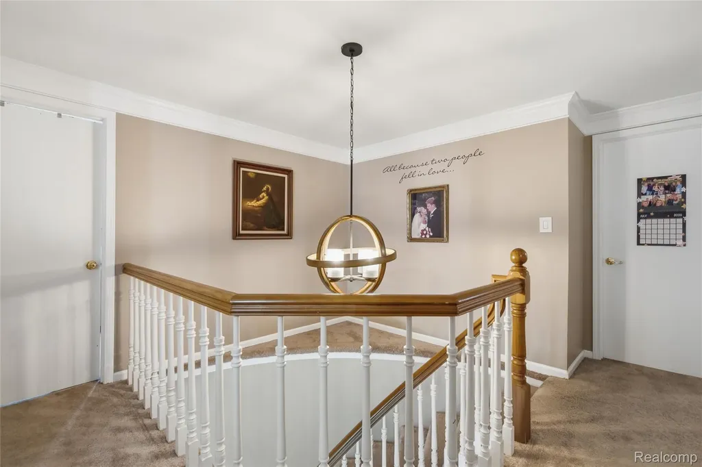 46884 Ben Franklin Drive Shelby Charter Township MI 48315
