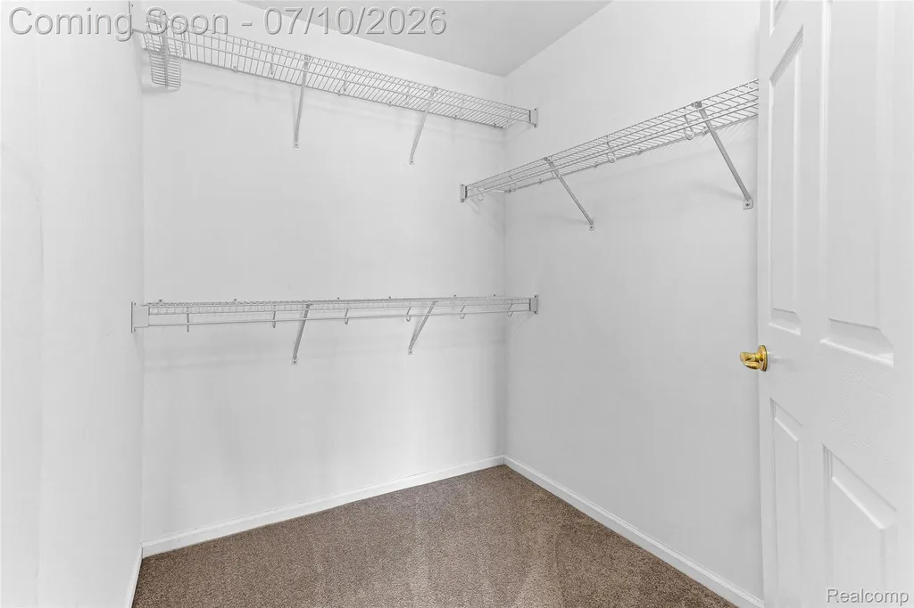 3553 Oakmonte Boulevard Oakland Charter Township MI 48306