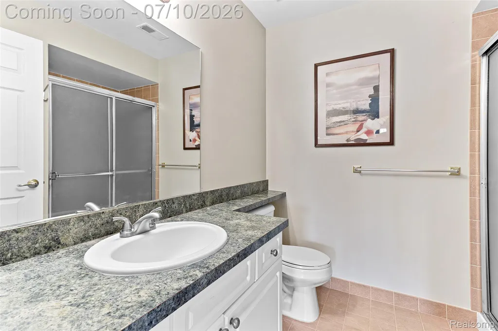 3553 Oakmonte Boulevard Oakland Charter Township MI 48306