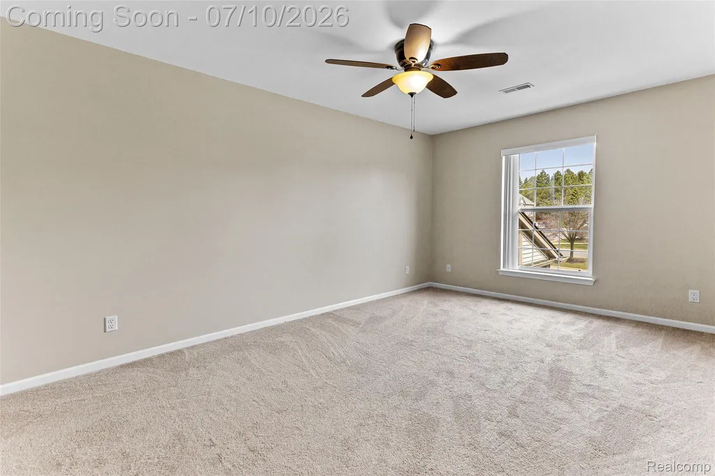 3553 Oakmonte Boulevard Oakland Charter Township MI 48306