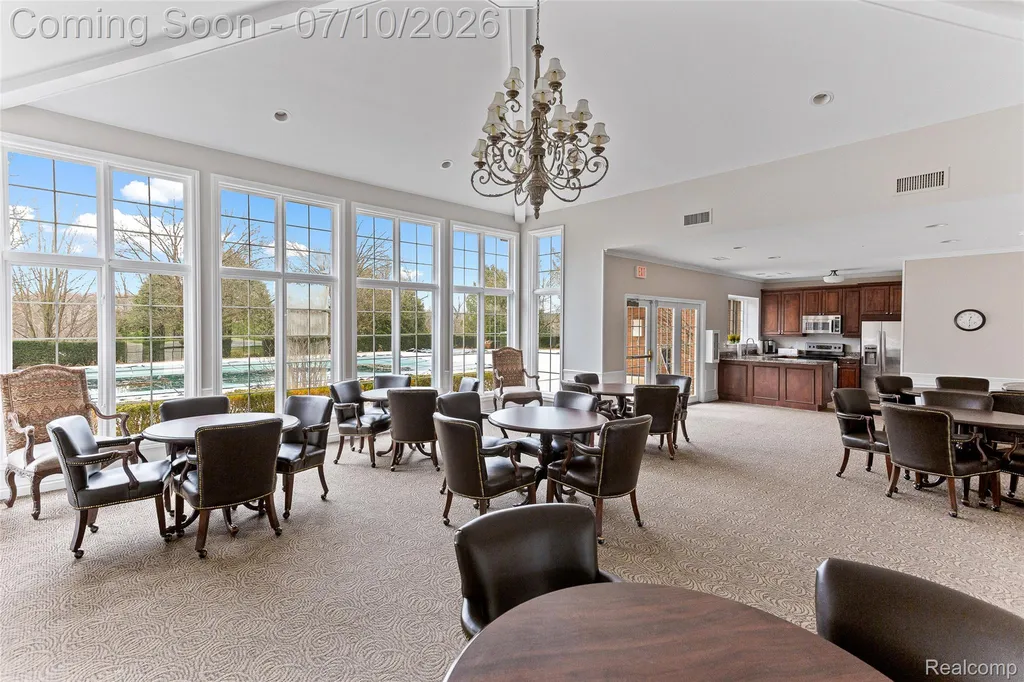 3553 Oakmonte Boulevard Oakland Charter Township MI 48306
