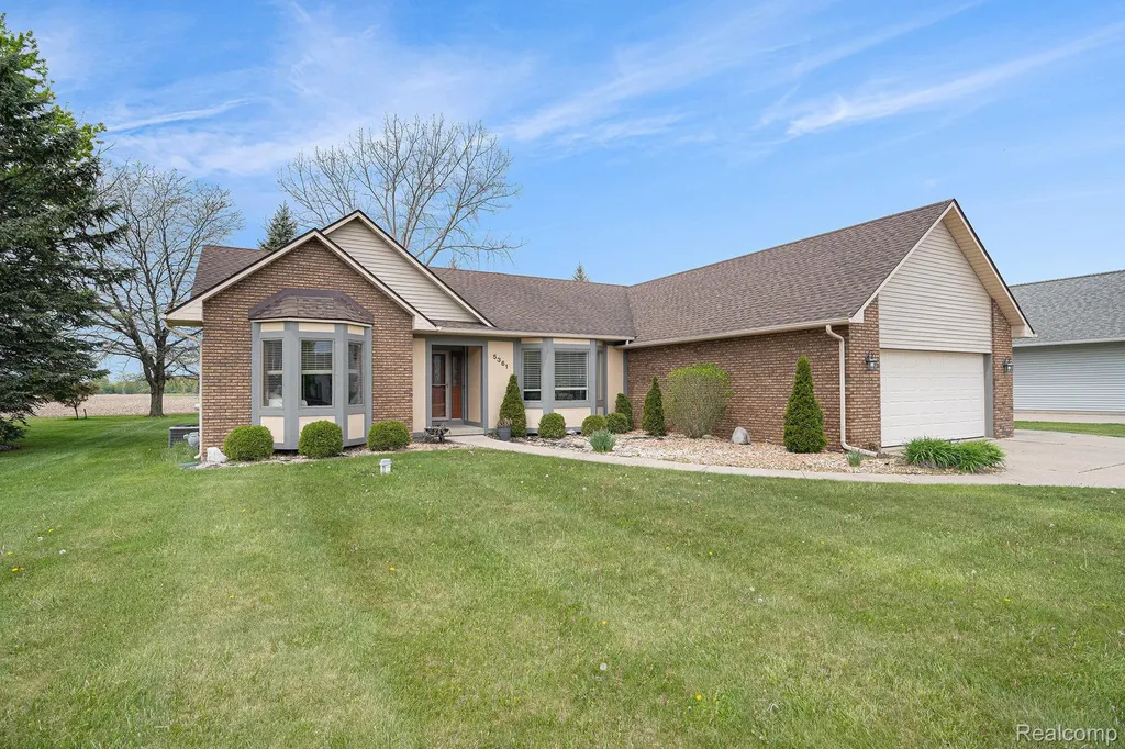5361 Lin Hill Drive Mundy Township MI 48473