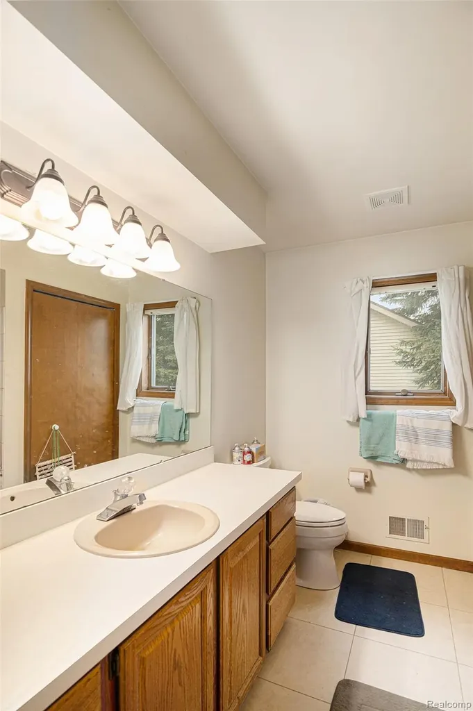 5361 Lin Hill Drive Mundy Township MI 48473