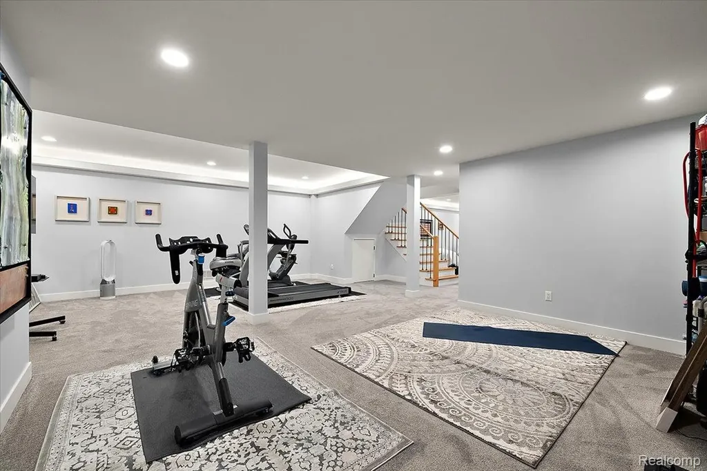 1821 Hazel Street Birmingham City MI 48009