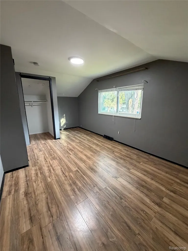 6798 Saline Drive Waterford Charter Township MI 48329