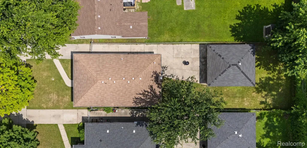 29599 Balmoral Street Garden City City MI 48135