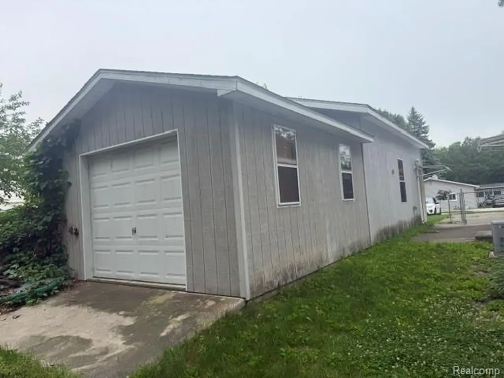 5782 Shady Lane Road Caseville Township MI 48725