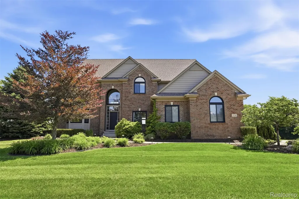 23782 Prescott Lane E Lyon Charter Township MI 48178
