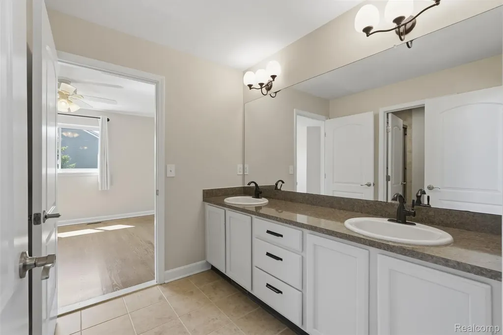 23782 Prescott Lane E Lyon Charter Township MI 48178