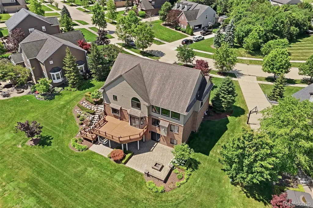 23782 Prescott Lane E Lyon Charter Township MI 48178