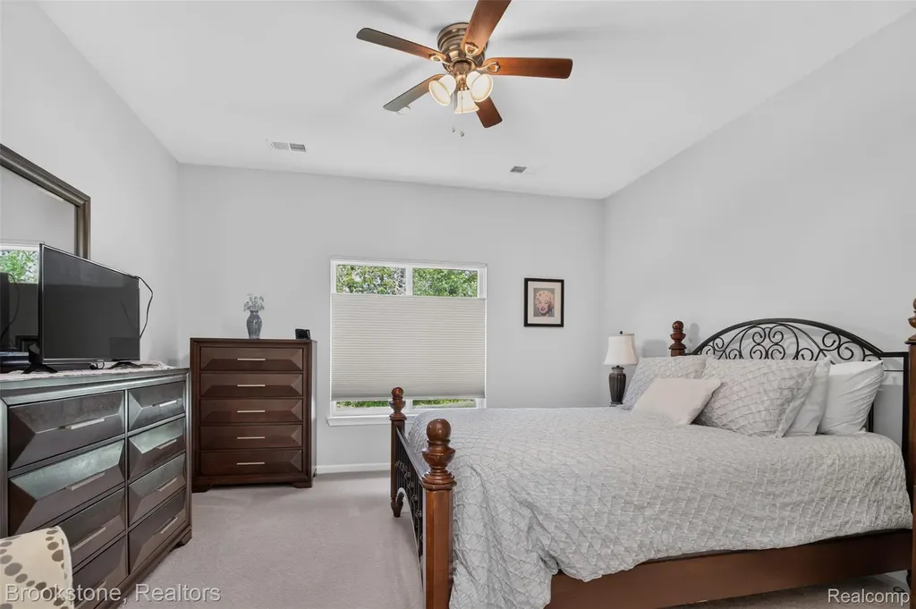 3773 Eagle Creek Drive Shelby Charter Township MI 48317