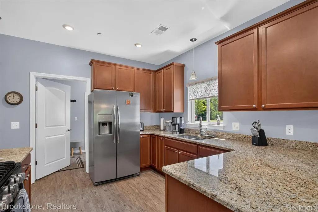 3773 Eagle Creek Drive Shelby Charter Township MI 48317